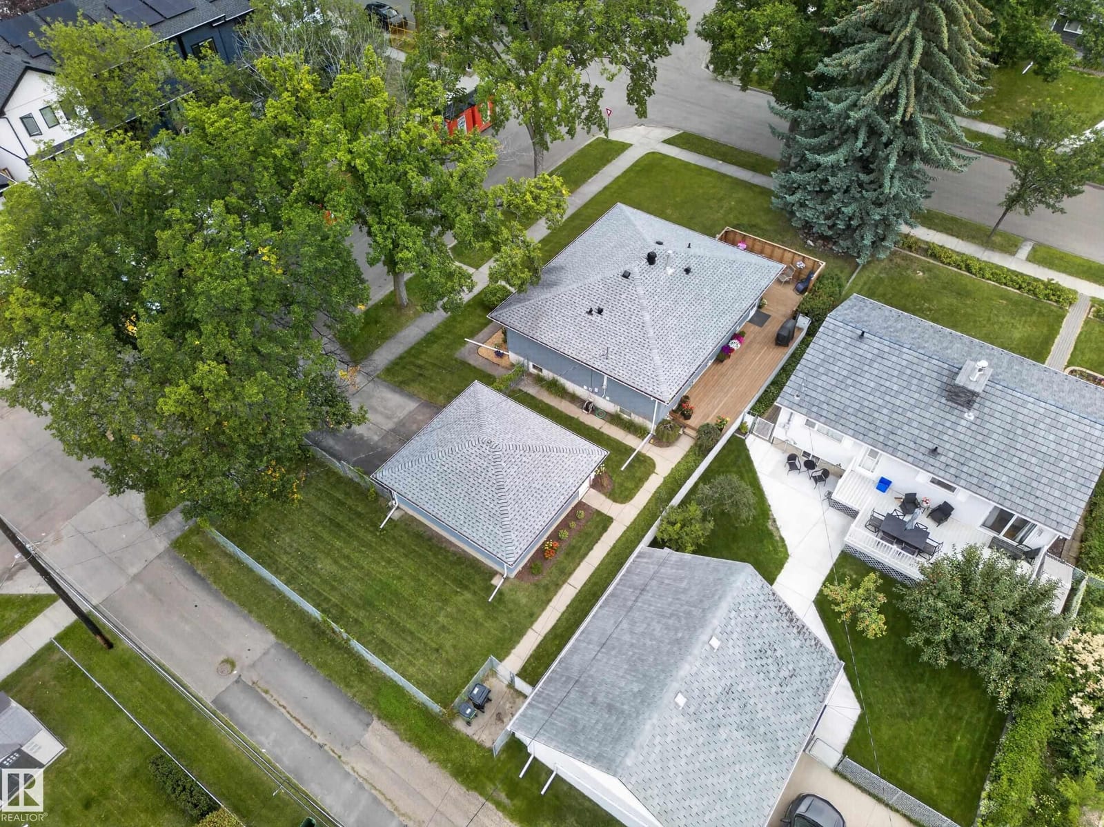 Aerial view of the property and street