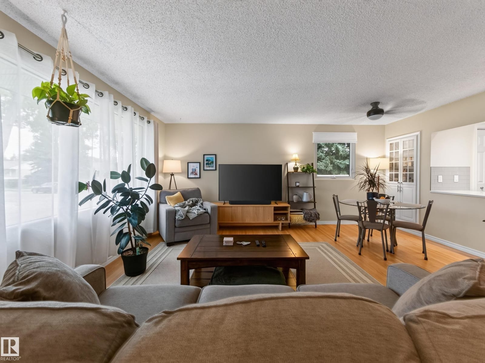 Living room and dining area, open plan