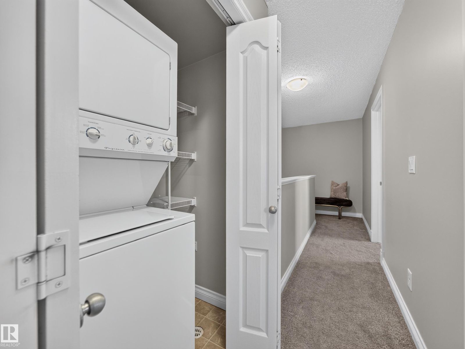 Laundry and upper hall