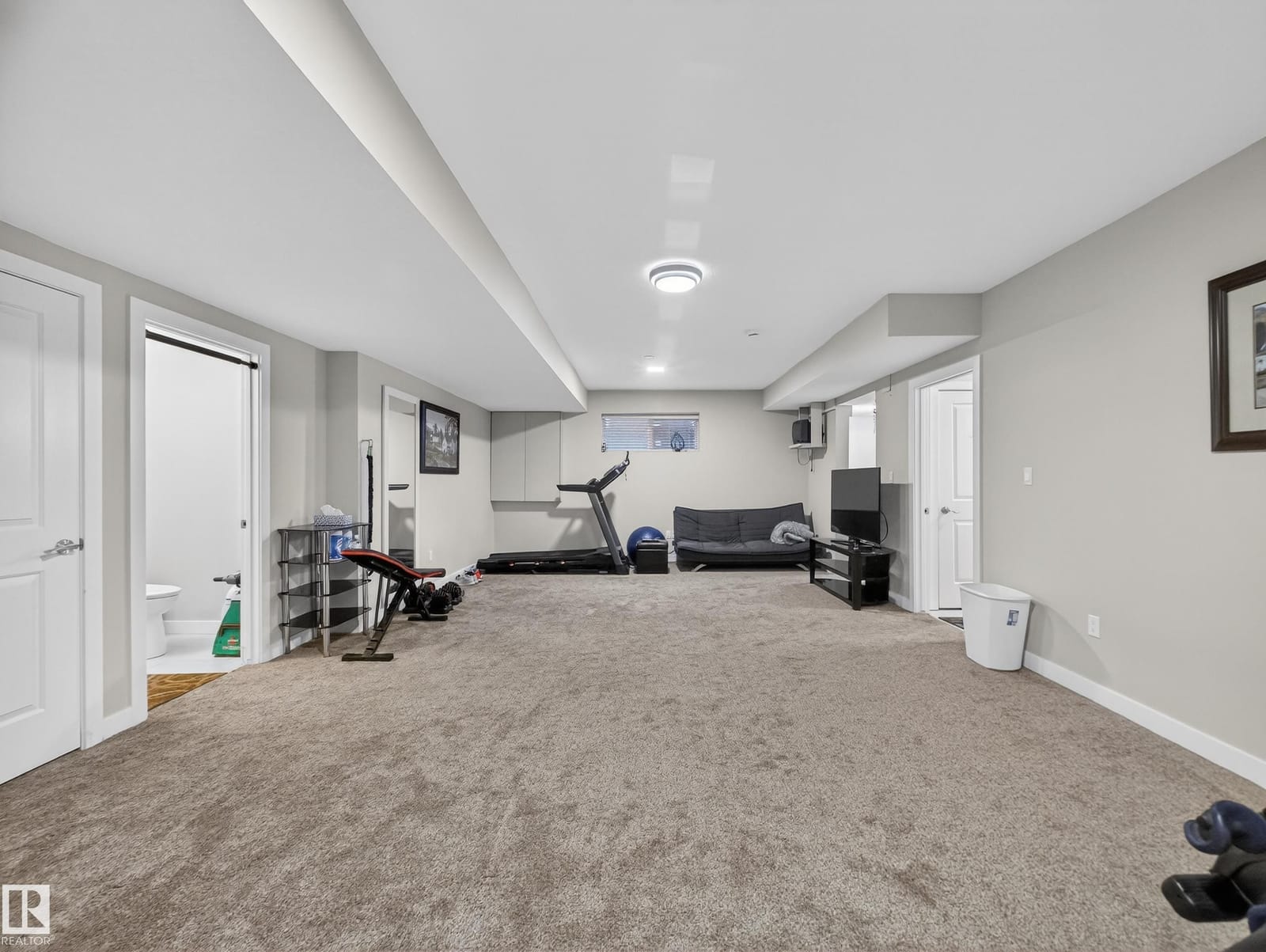 Lower-level recreation room