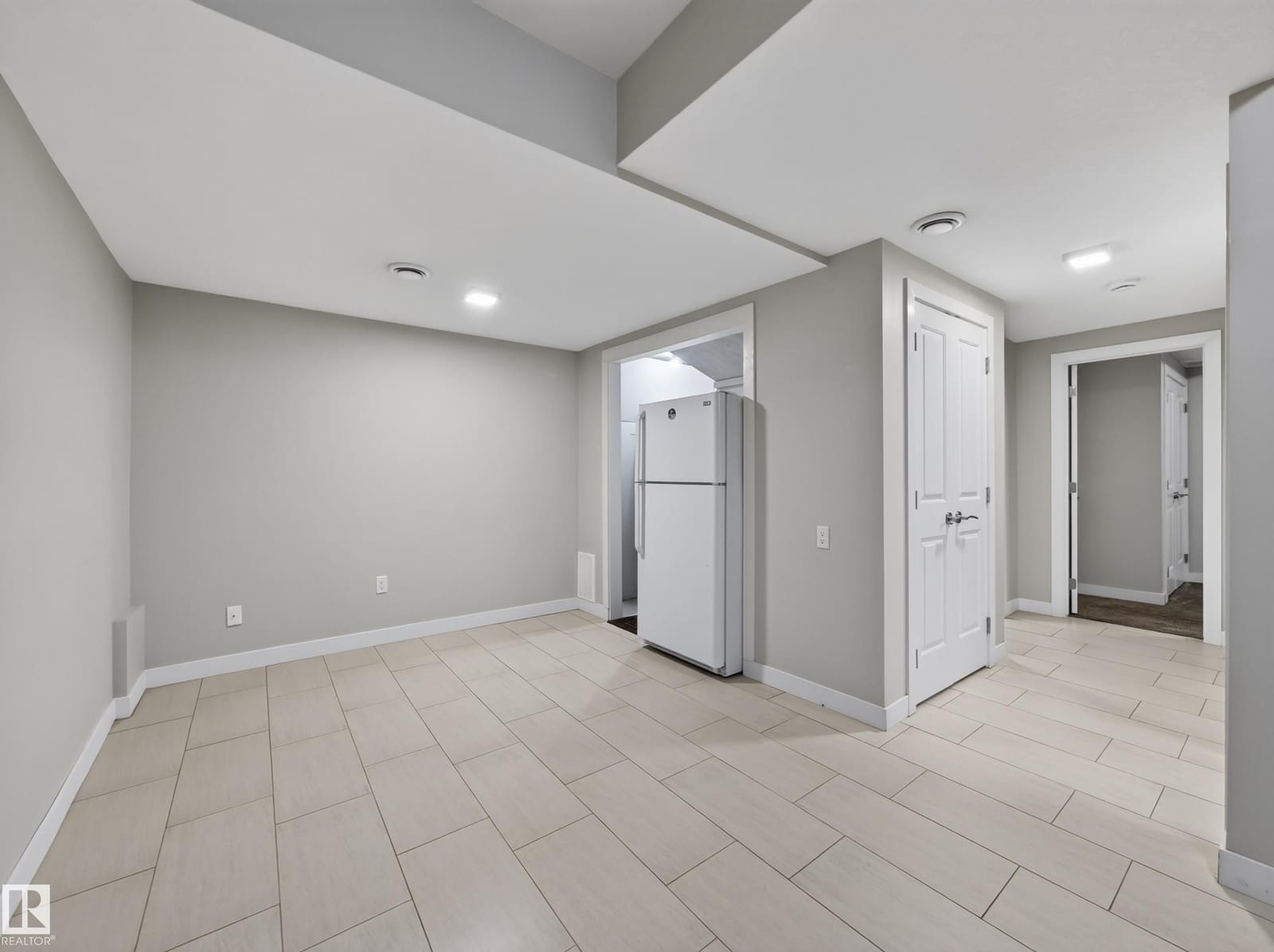 Suite living area with refrigerator